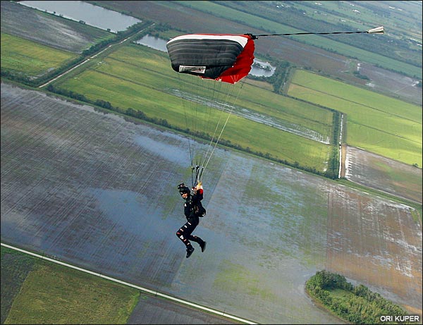 Landing over the wet