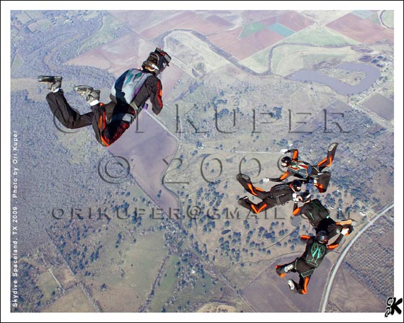 VTSD 4-way skydive